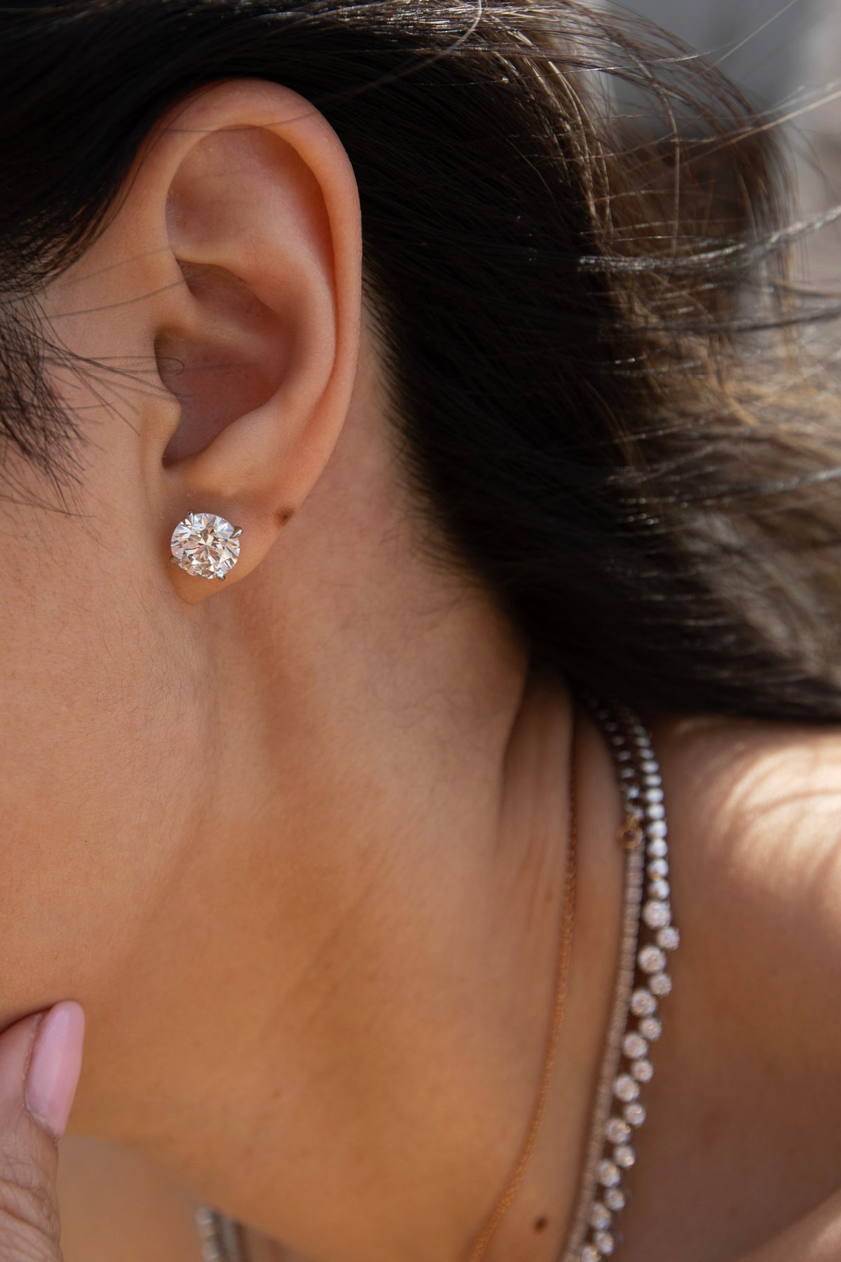 5ctw Round Diamond Stud Earrings