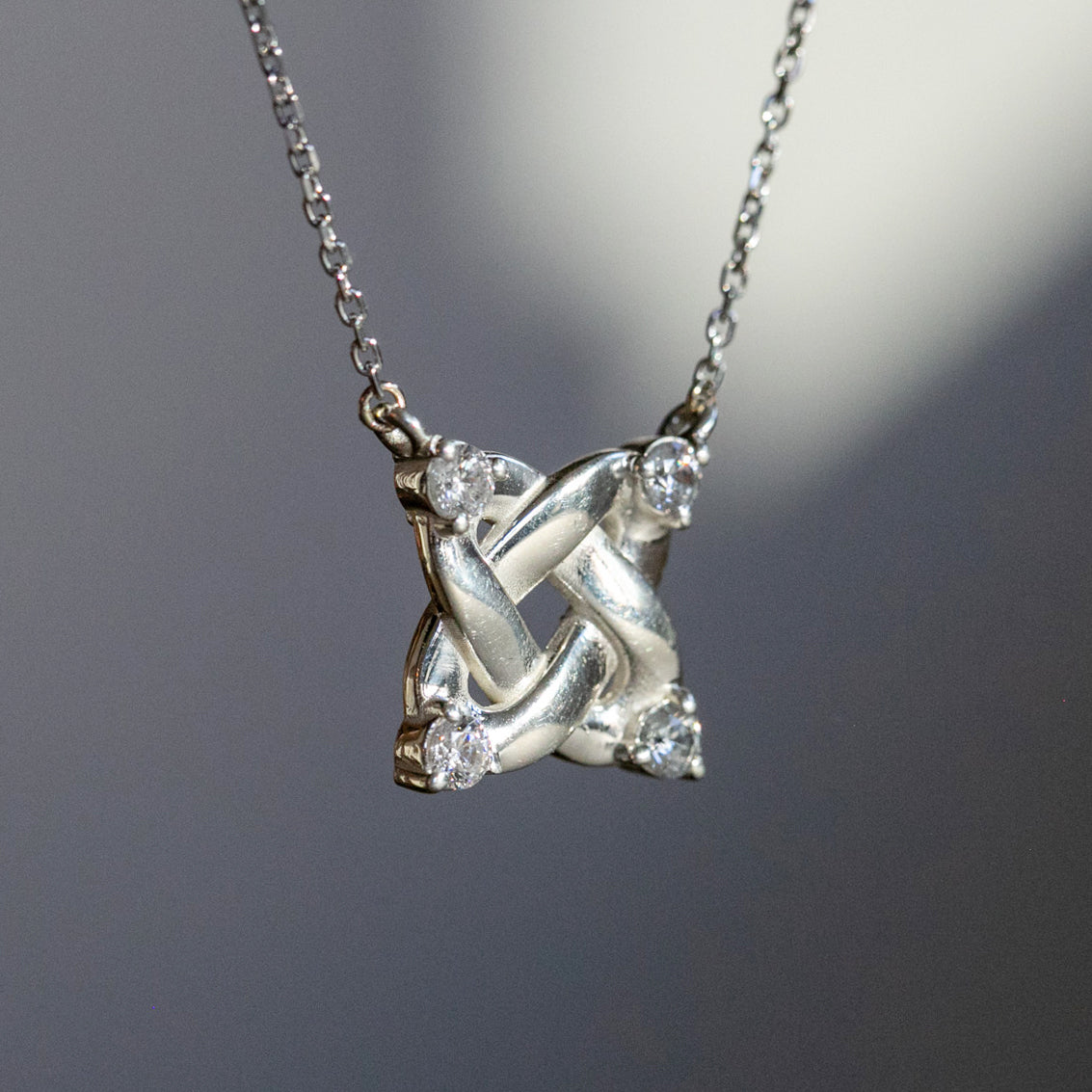 VHL Alliance Pendant in Certified Lab Grown Diamonds, Medium