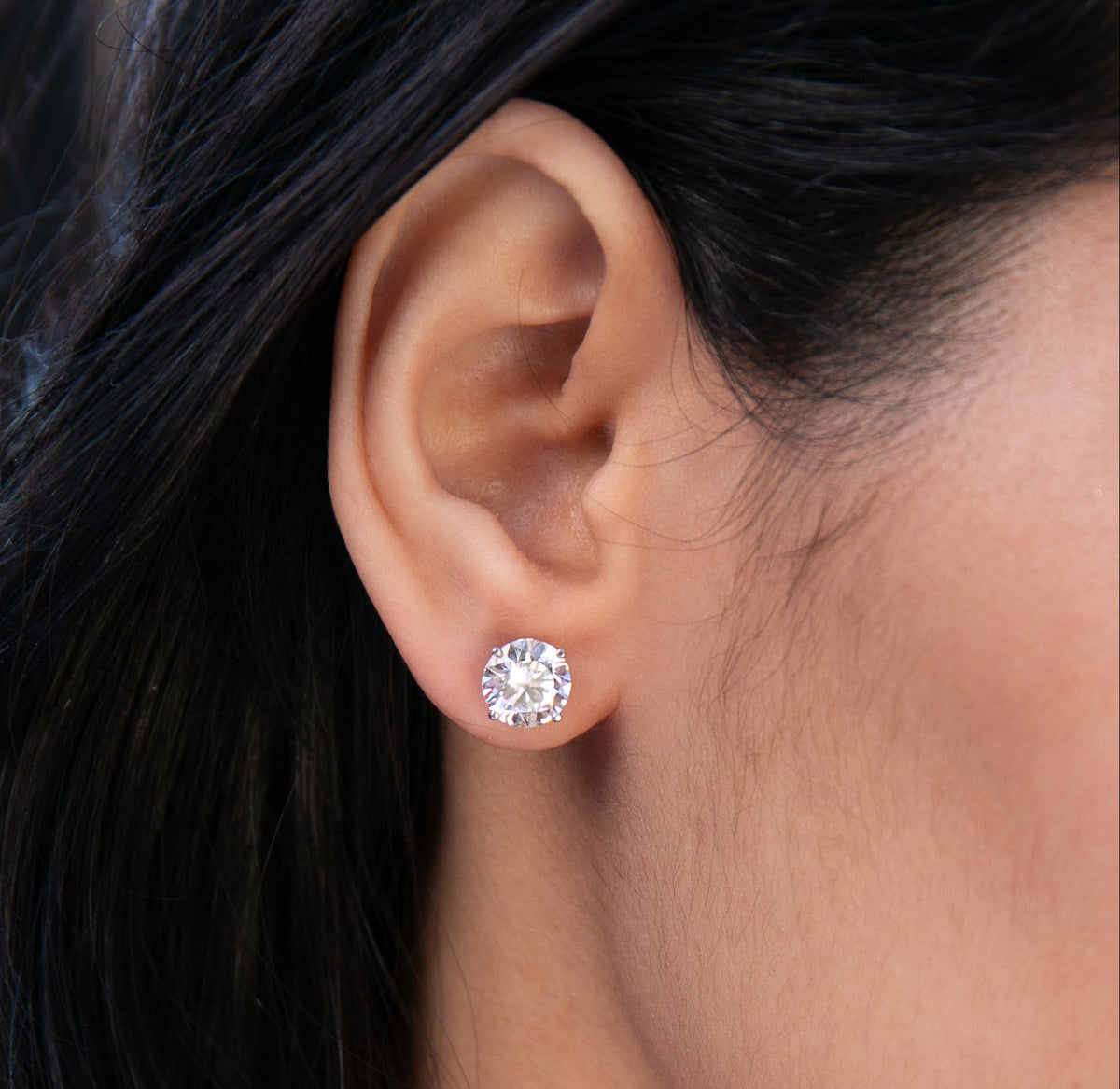 5ctw Round Diamond Stud Earrings