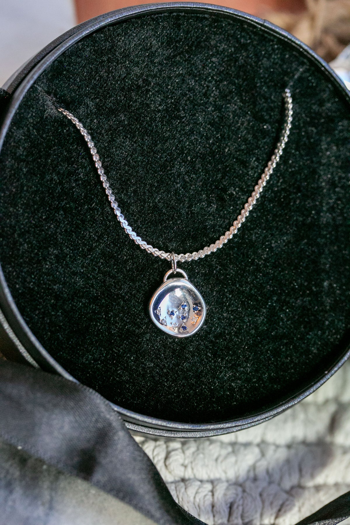 NF Pendant