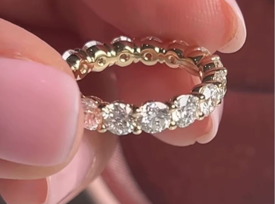 Diamond Eternity Ring in 18kt Solid Yellow Gold